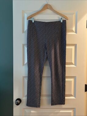 Chico's Black & White Chevron Straight-Leg Pants